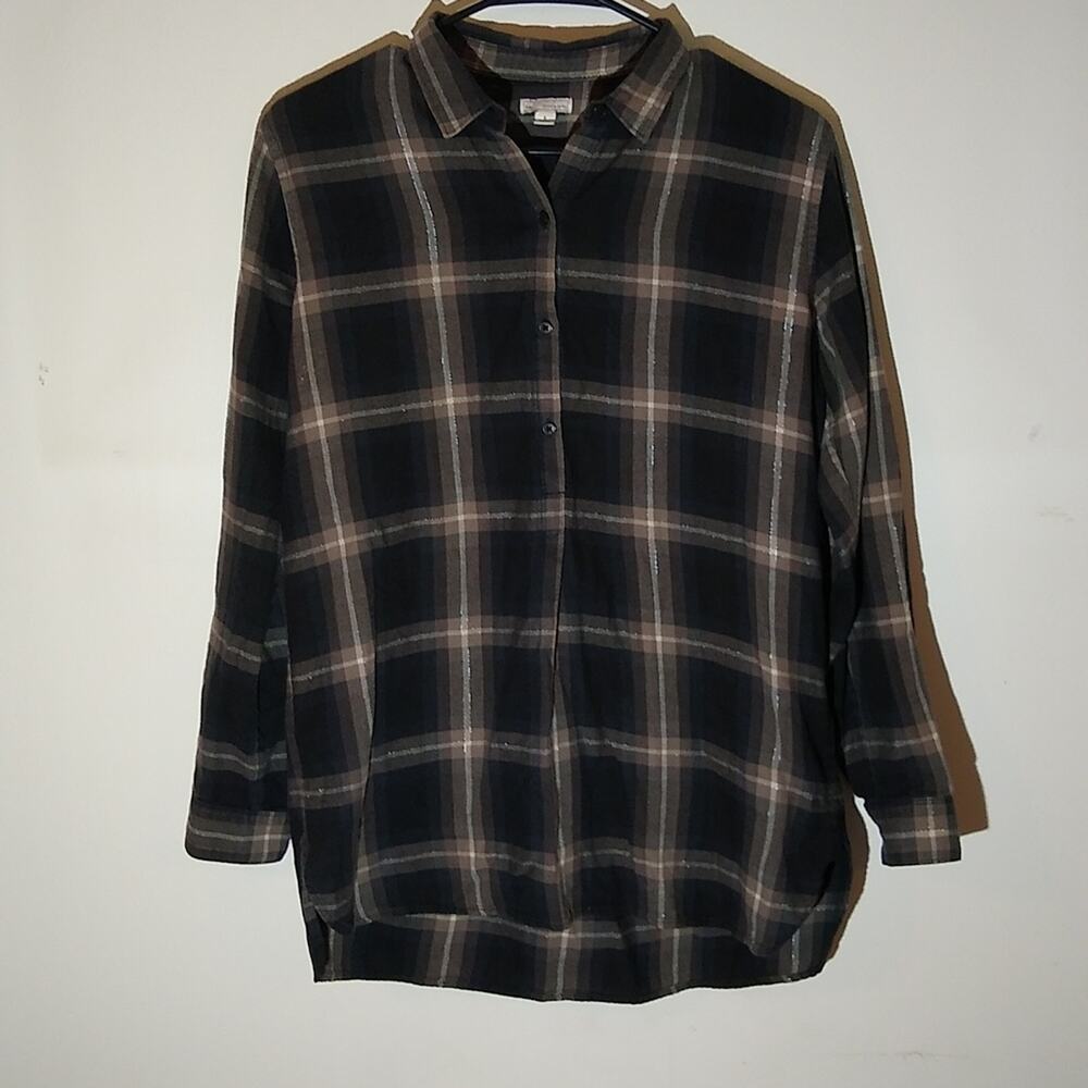 Vintage Gap Women's Size Small plaid long sleeve shirt. Athleisure, Fall